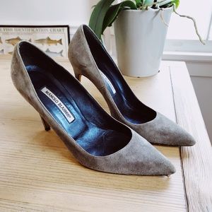 Manolo Blahnik pumps